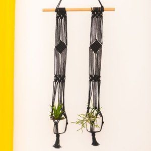 We Are Knitters - Macrame Sunflower Plant Hanger Macrame Kit